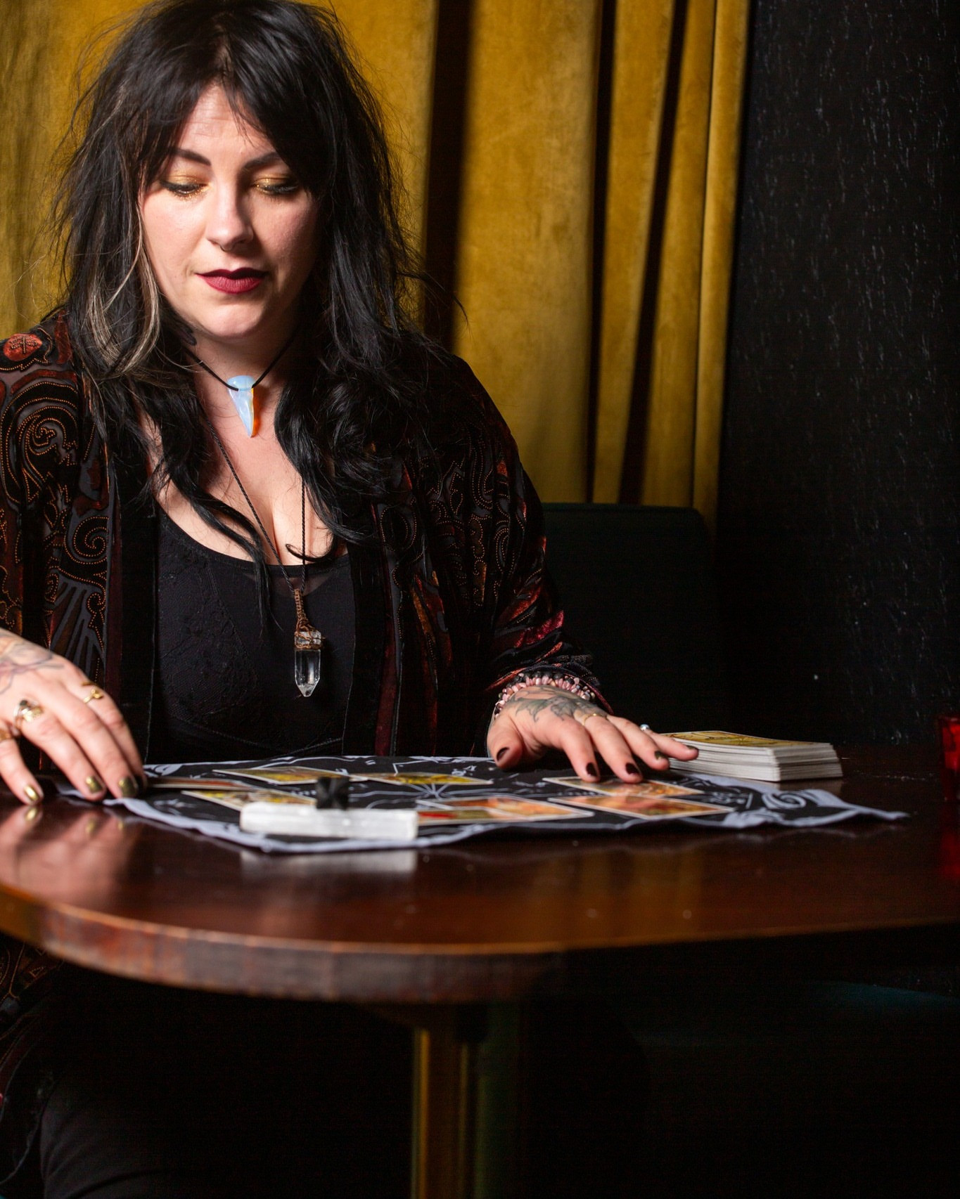 Raven Catch Tarot with Sunlit Soul