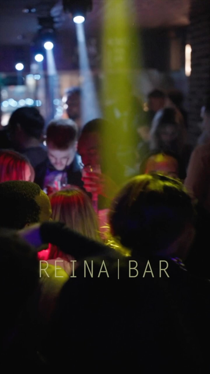 Reina Bar Party