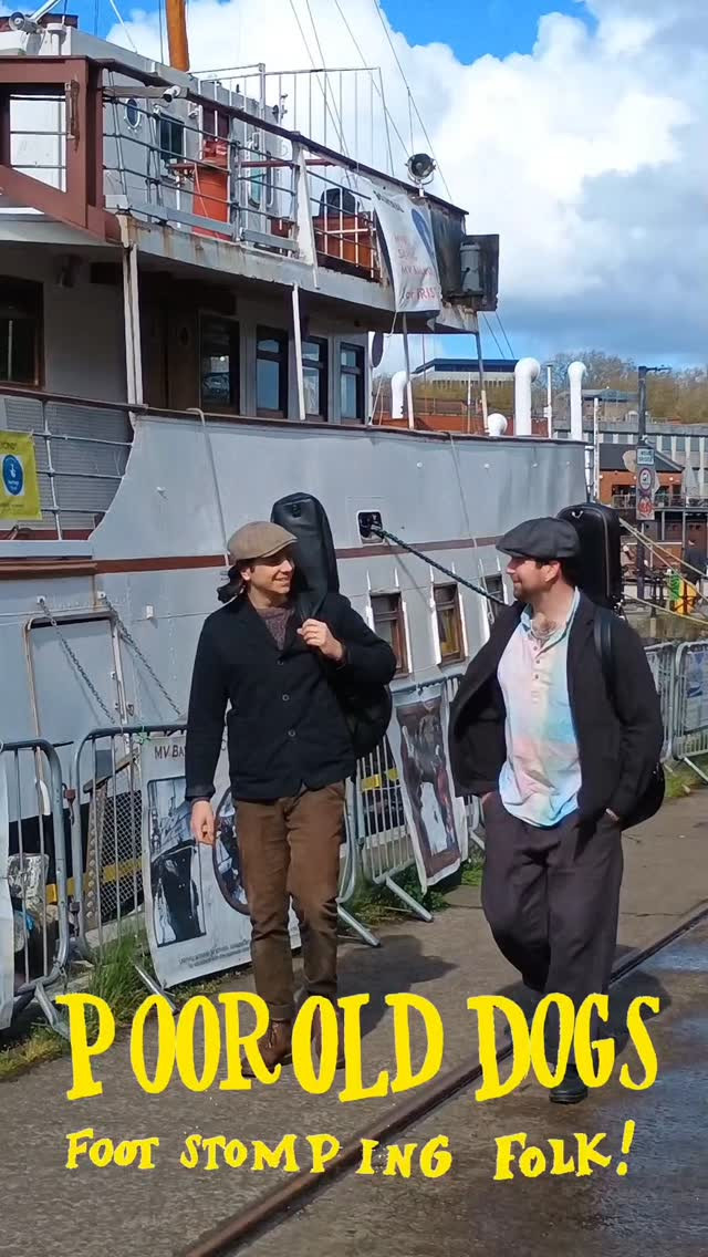 Poor Old Dogs Gig