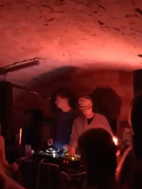 Poolside session with Mainframe