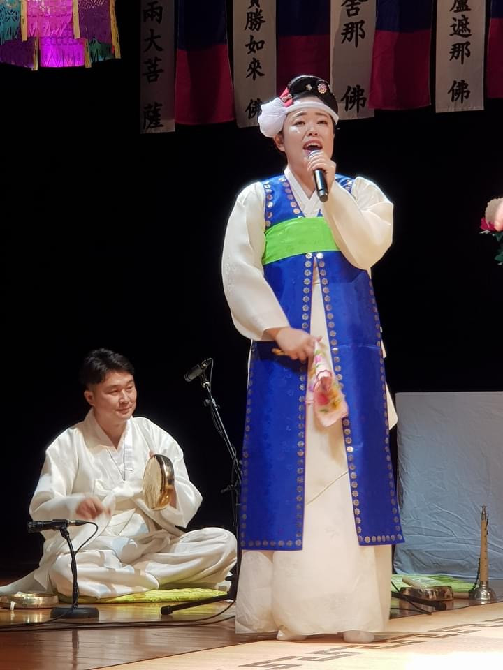 Songs beneath the Sacred Tree