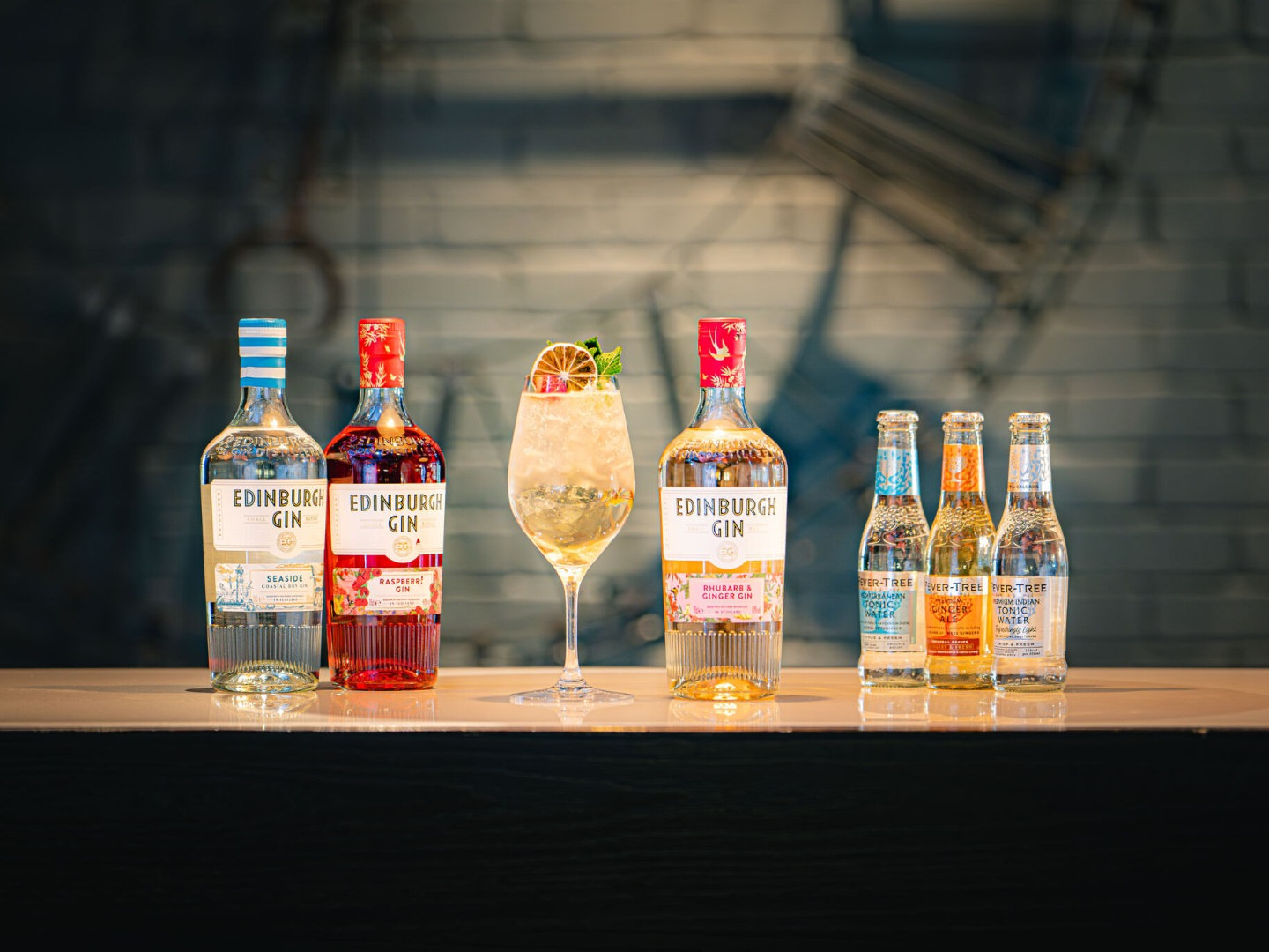 A Taste of Summer: Edinburgh Gin Experience