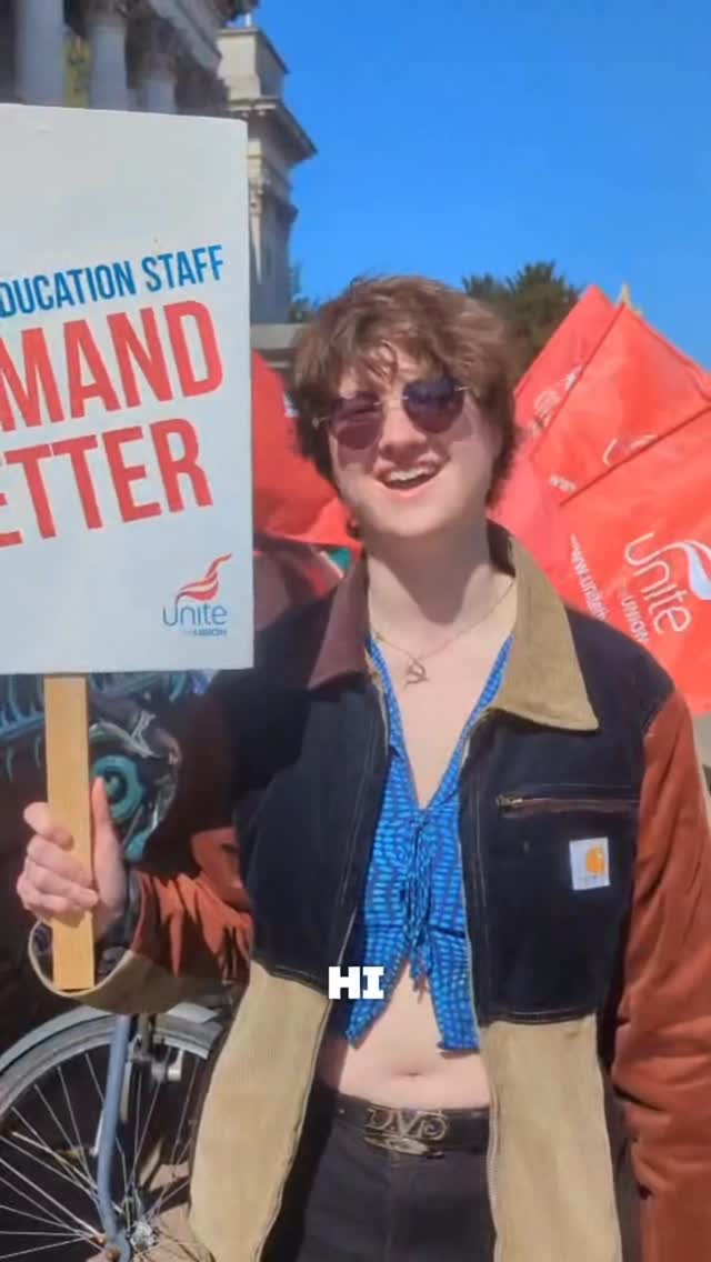 Student solidarity with striking workers rally