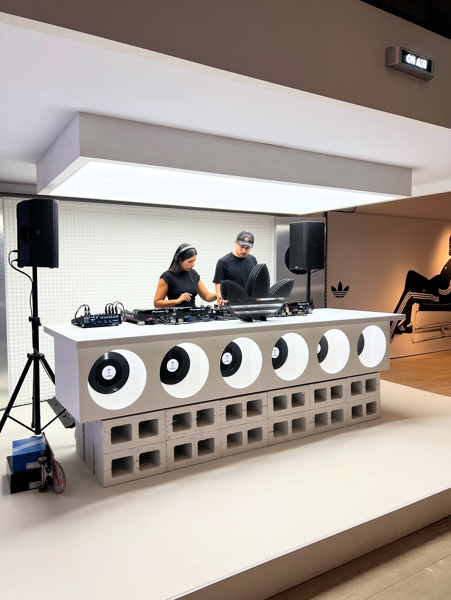 LSA DJ Workshops at THIS IS SUPERSTAR Activation