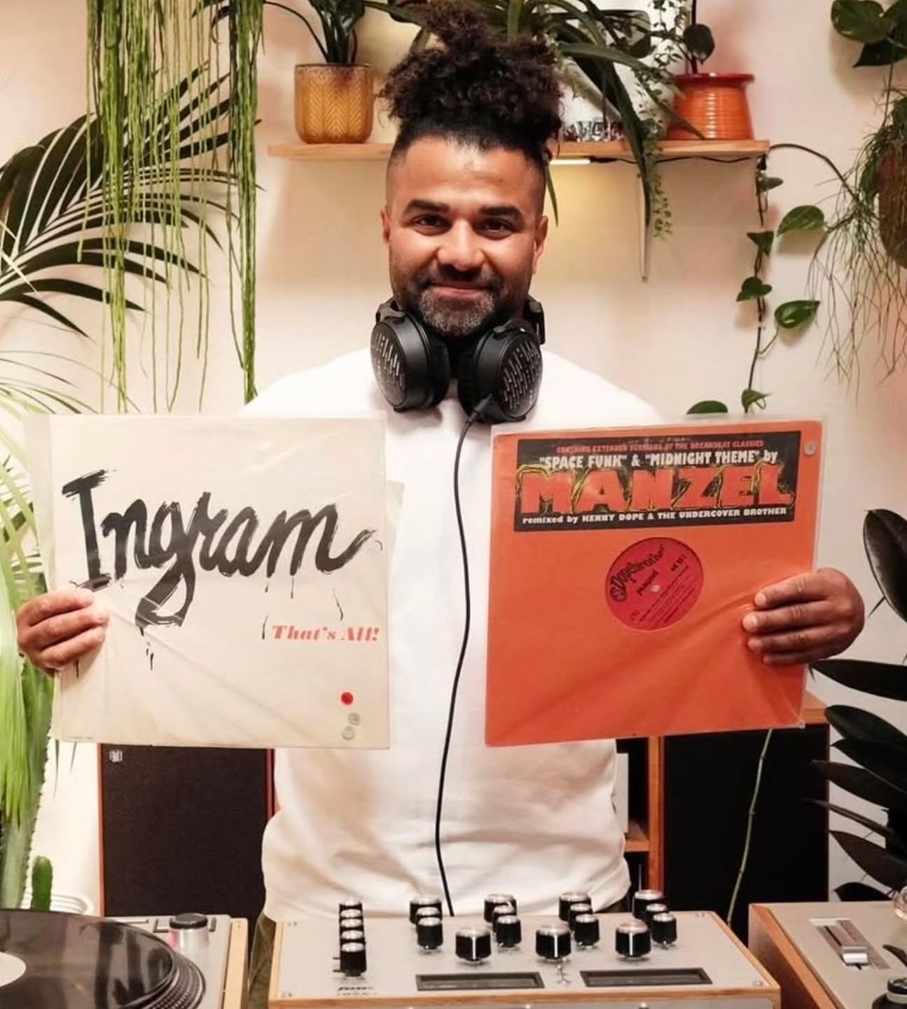 All-Night Vinyl Session